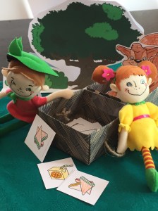 The picnic - puppets and props